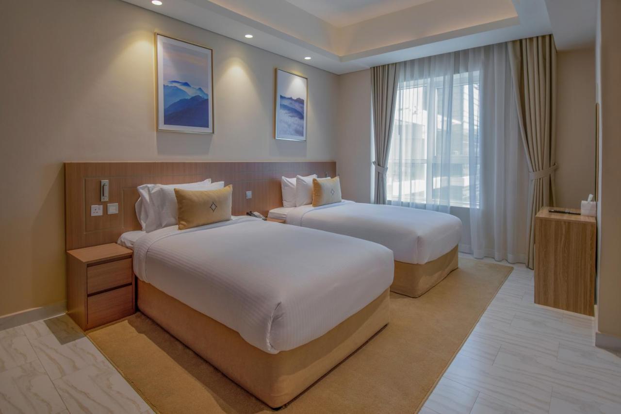 דובאי Jood Hotel Apartments מראה חיצוני תמונה