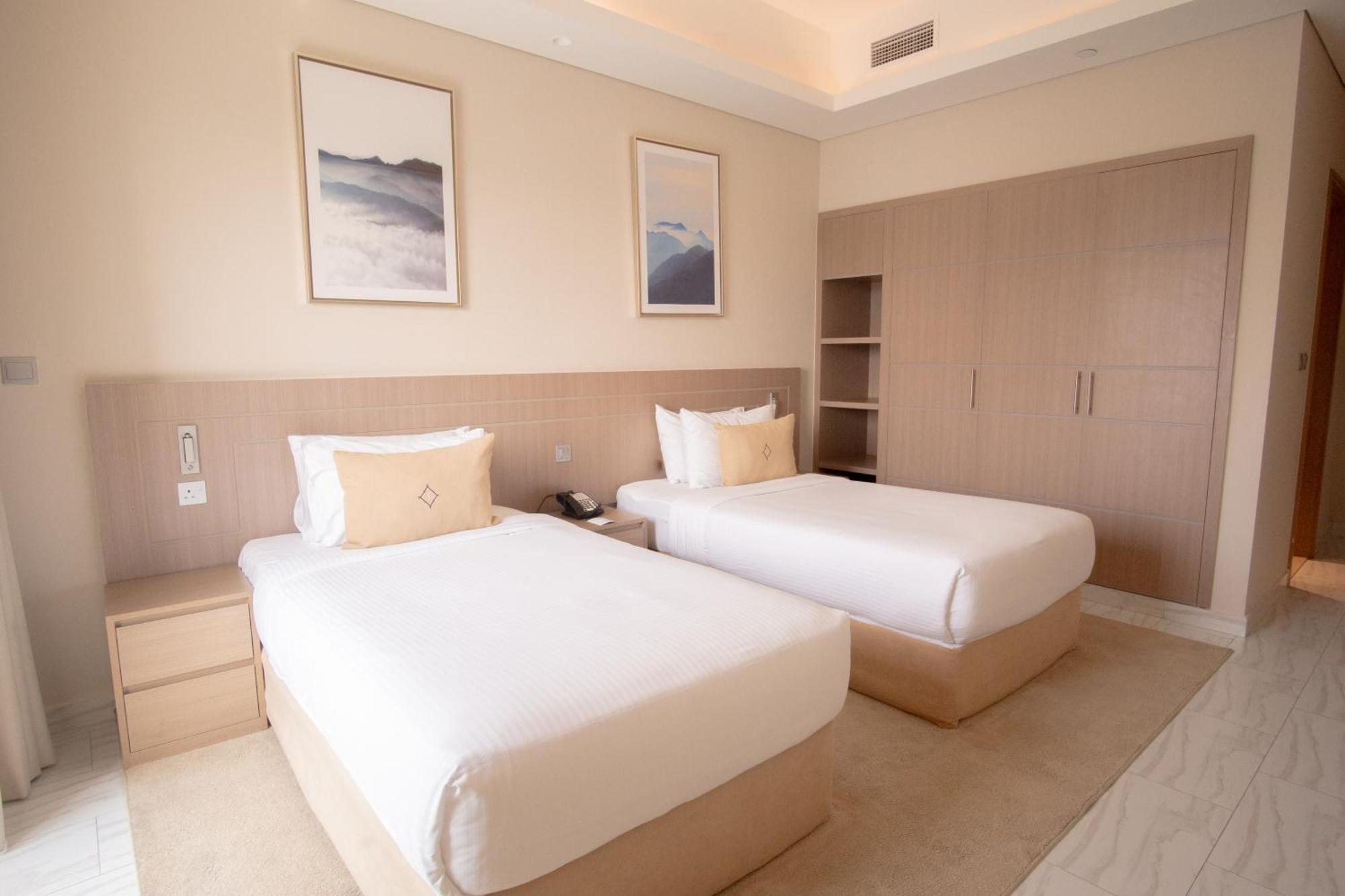 דובאי Jood Hotel Apartments מראה חיצוני תמונה